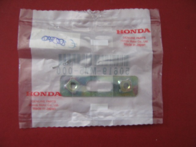 Regulation plaque Honda